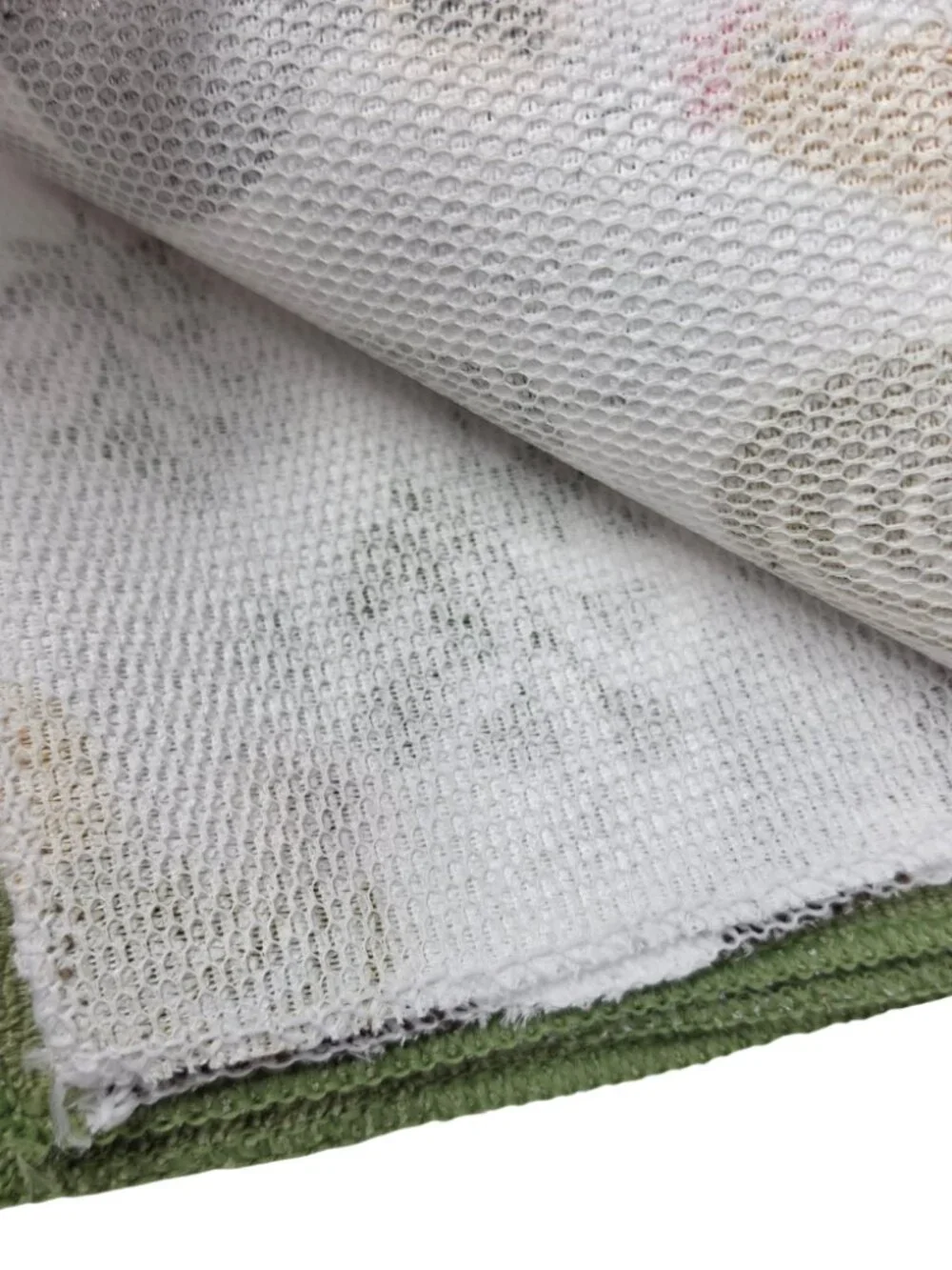 New Bundle of 4 True Living Dish Rag Cloth Mesh Scrubbers Chicken Rooster Farm
